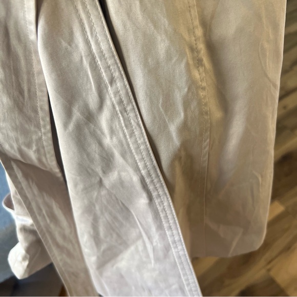 BEBE Womens Trench coat Sz S classic fairy work school, going out, shiny beige - Picture 16 of 16